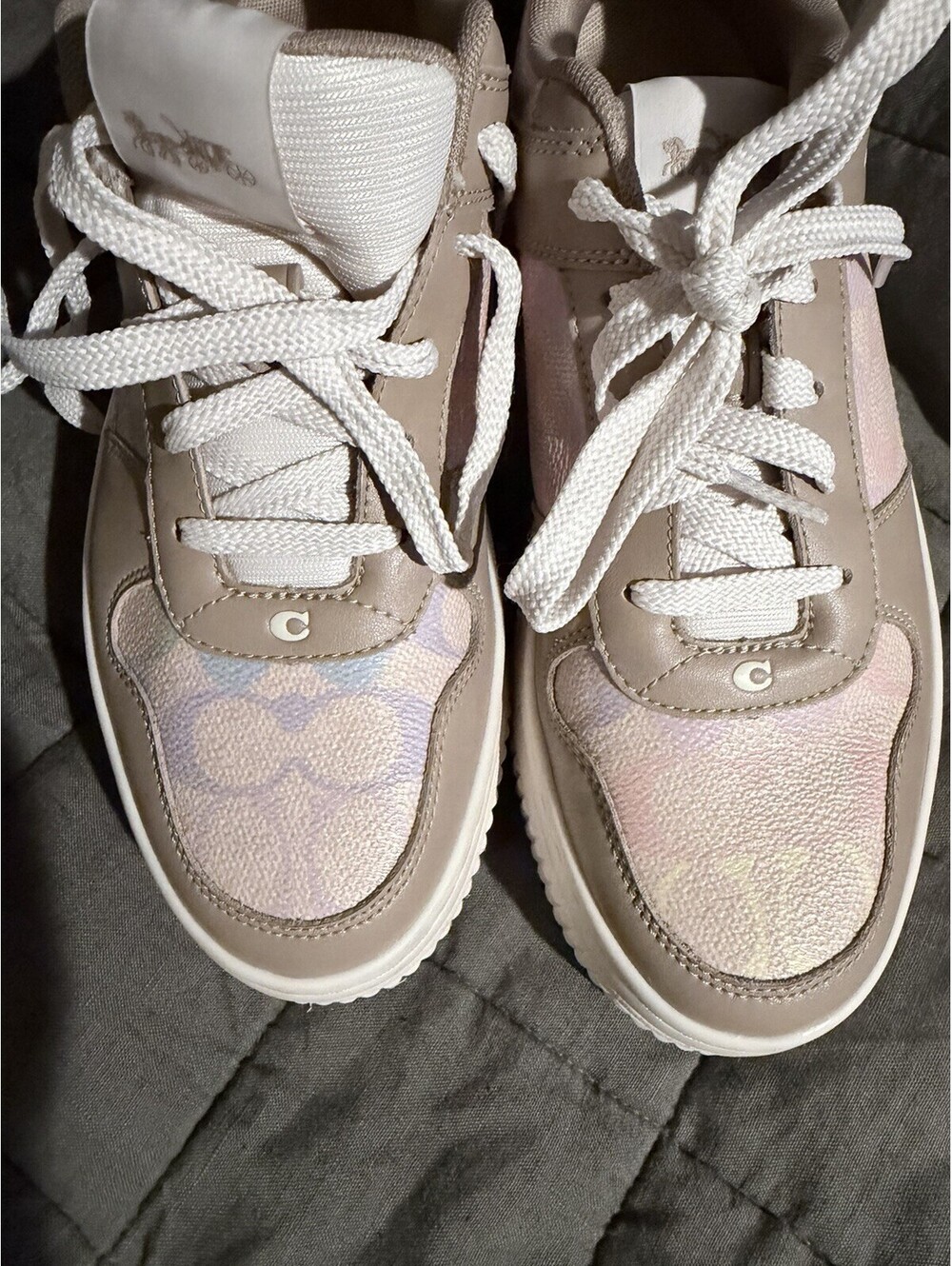 EUC Coach Soho Sneaker in Tan and Pastel Signature 9 womens